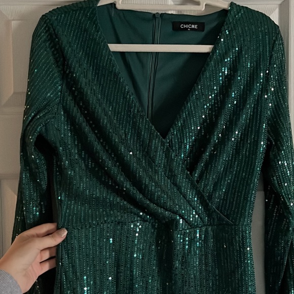 CHICME green sequin long sleeve dress! - Picture 3 of 3